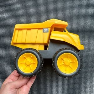 CAT Toy Dump Truck
